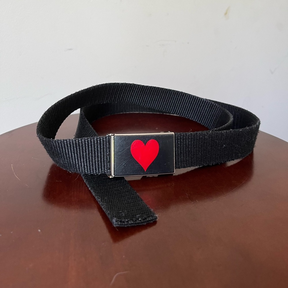 Vintage heart belt